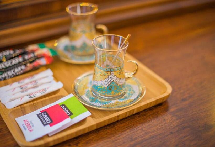 اتاق لوکس, Robevski Luxury Rooms