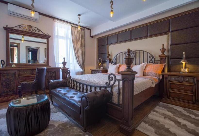 اتاق لوکس, Robevski Luxury Rooms