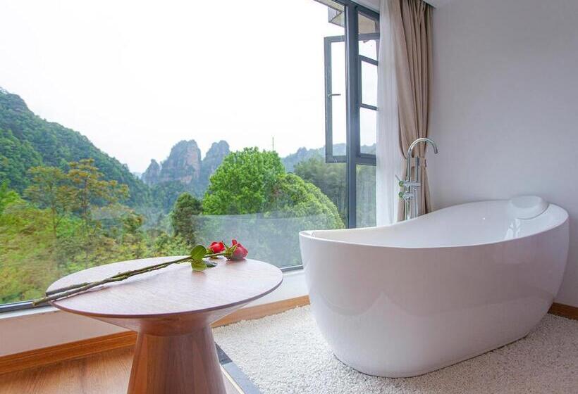 자쿠지 스위트, Mount View Cottage