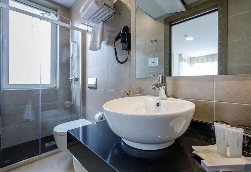 سوییت, Suite Home Pinares