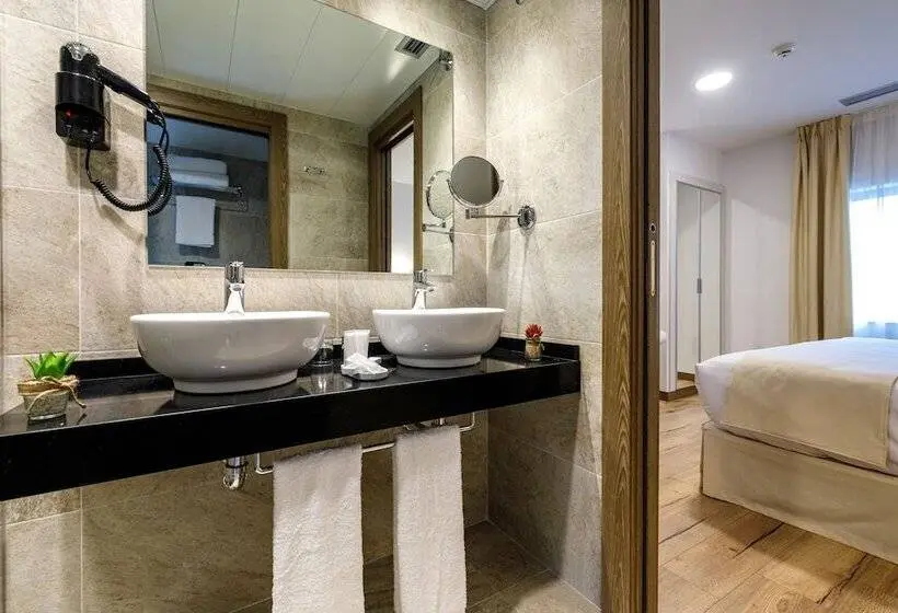 اتاق لوکس, Suite Home Pinares