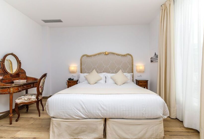 Номер Стандарт, Suite Home Pinares