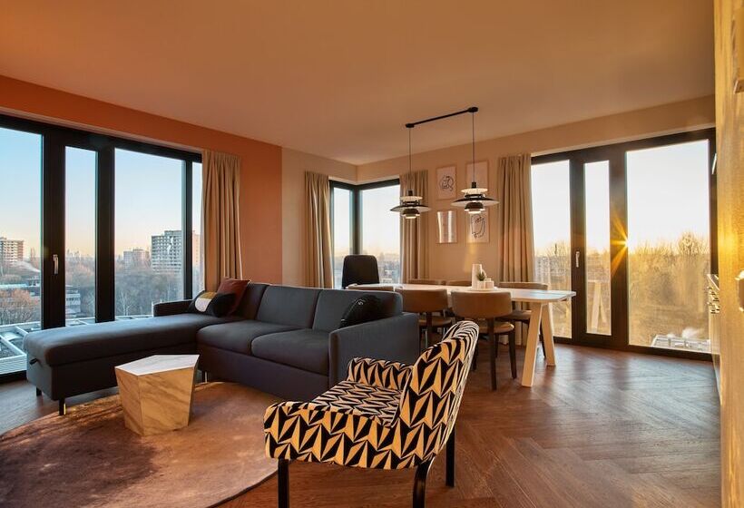 Апартаменты 2 Спальни, Cityden Stadshart