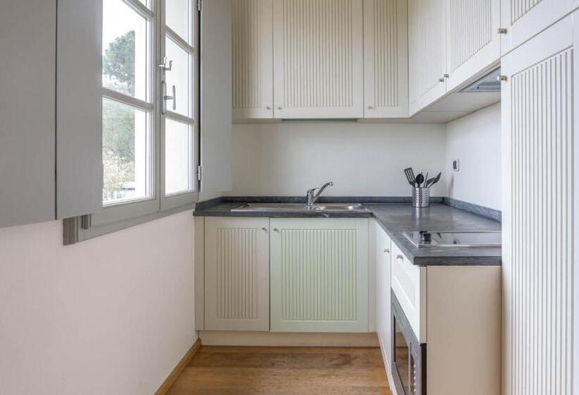 标准工作室带泳池景, La Chiusa Di Rio