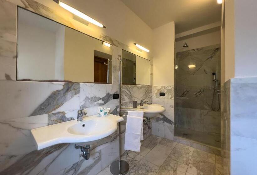 标准工作室, La Chiusa Di Rio