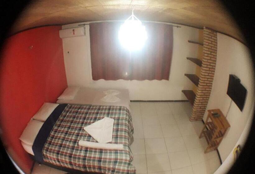 标准三人间, Pousada Sena