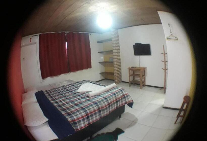 标准三人间, Pousada Sena