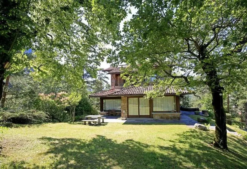デラックスルーム, The Golf Club Guest House