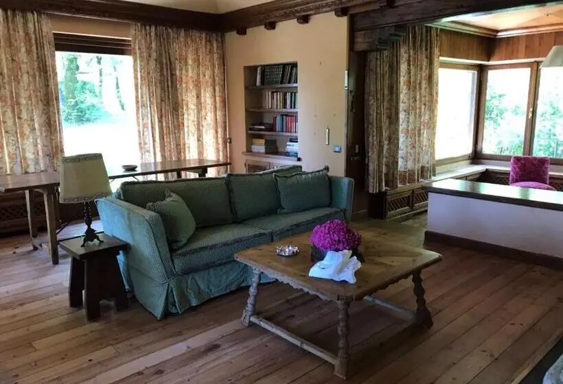 庭の見えるジュニアスイート, The Golf Club Guest House