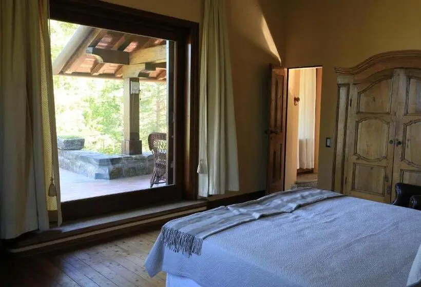 庭の見えるジュニアスイート, The Golf Club Guest House