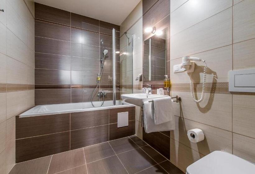 スイート, Penzion Zenit