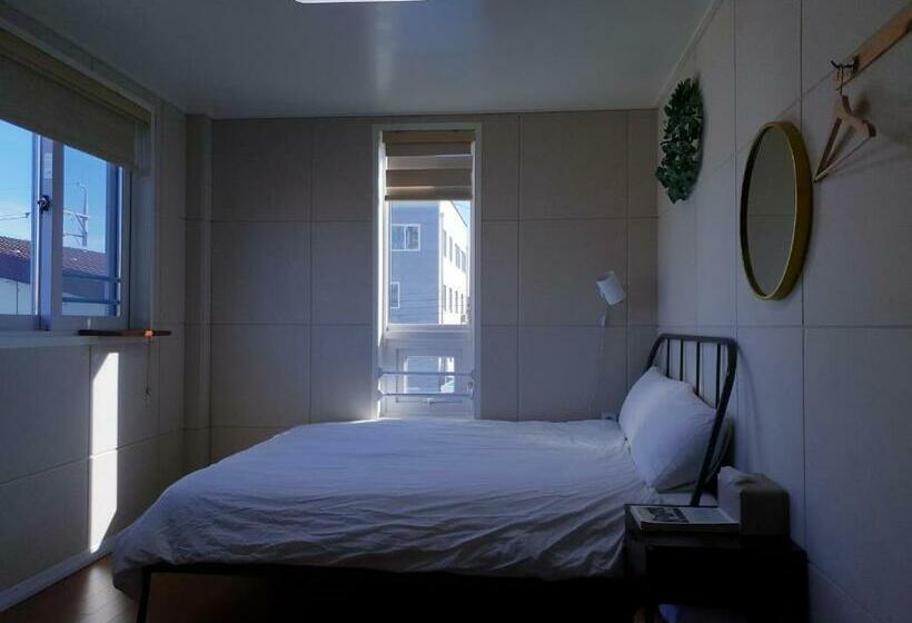 חדר סטנדרט, Sokcho Hutte