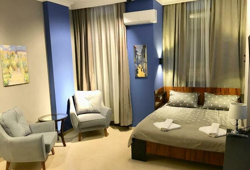 استودیوی استاندارد, Belvedere