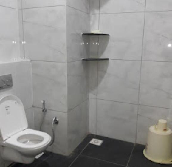 غرفة قياسية, Shiv Palace, Ujjain