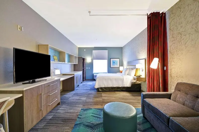 キングサイドベッドのスタンダードワンルーム, Home2 Suites By Hilton Queensbury Lake George