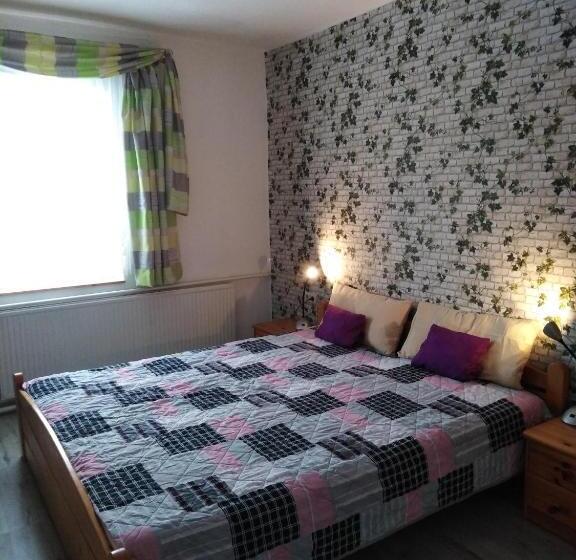 Номер Стандарт, Landpension Haupt