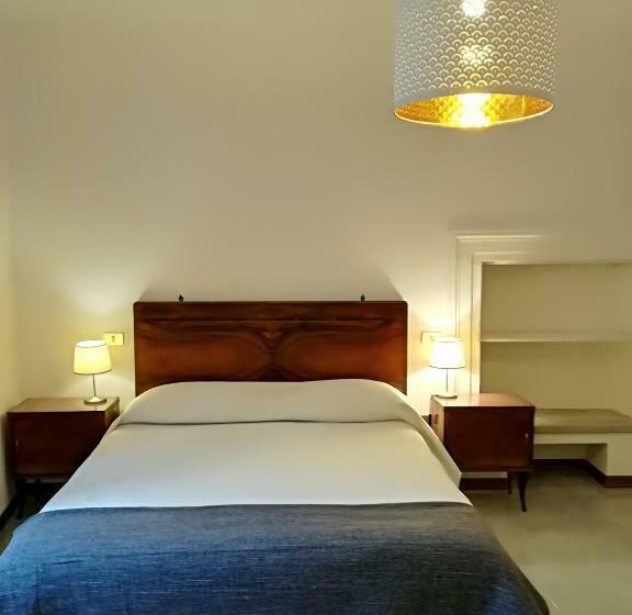 غرفة قياسية, Civico 10