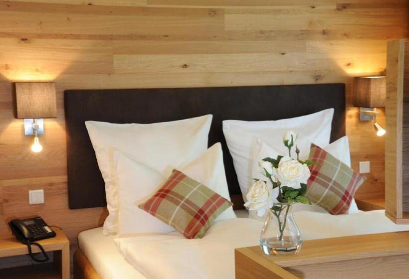 Номер Стандарт, Landgasthof Karolinenhöhe