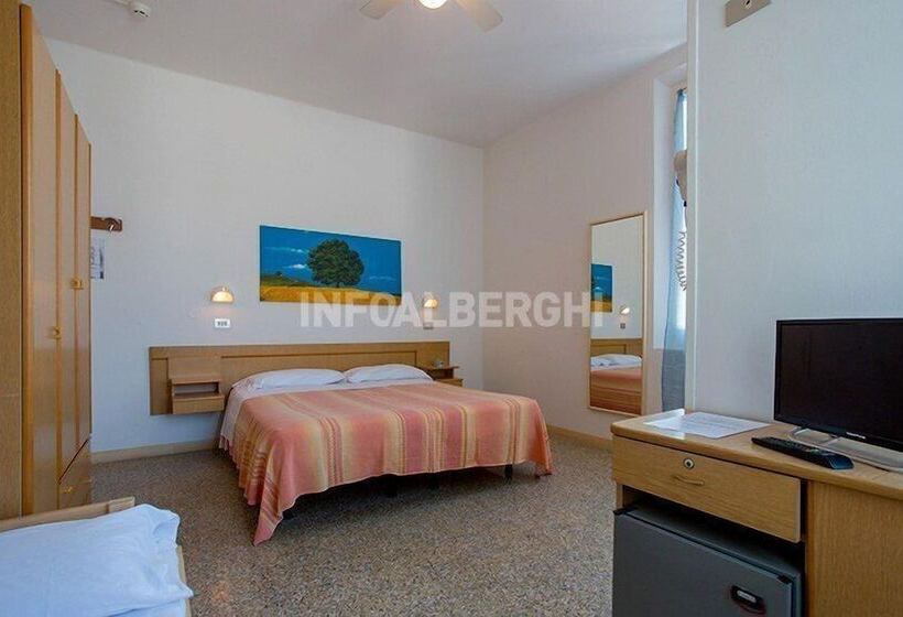 スタンダード４人部屋, Villa Pozzi