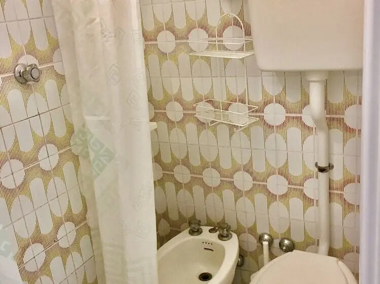 スタンダード４人部屋, Villa Pozzi