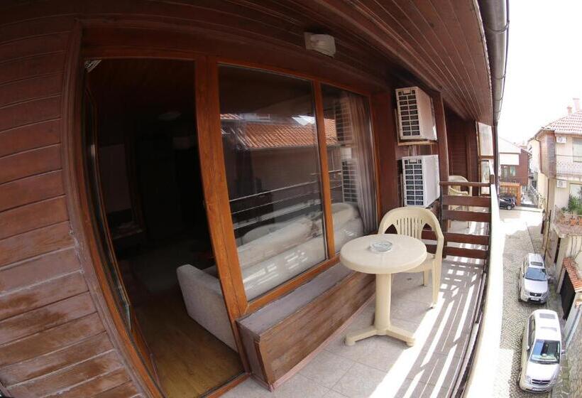 침실 1개 발코니 아파트, Aurora Guest House