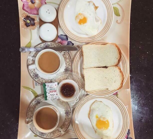 Deluxe-huone, Second Home