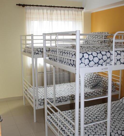 패밀리 룸, Llanes International Hostel