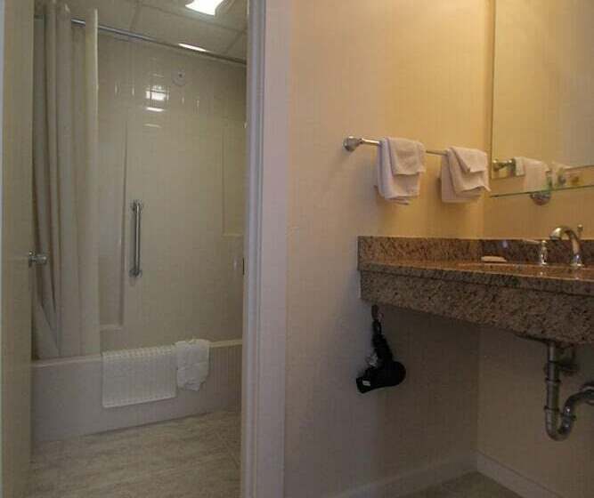 Четырехместный Номер Superior, Atlantic Oceanfront