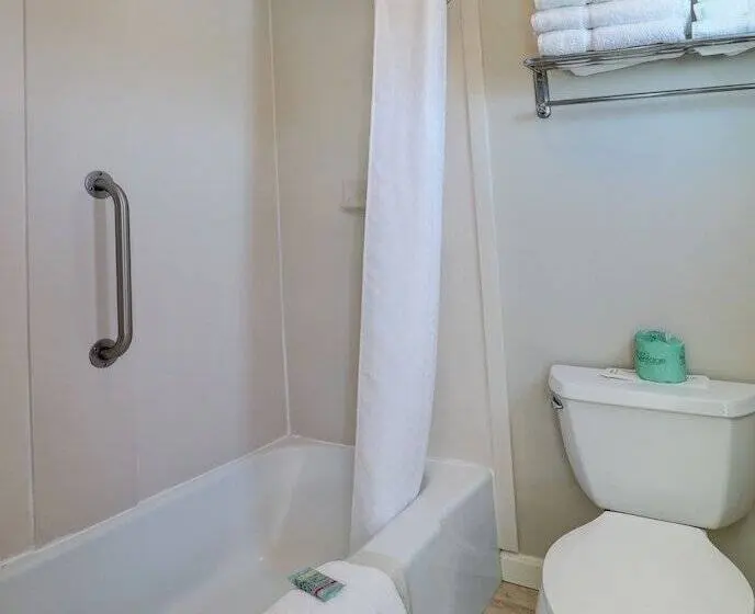 スーペリアの４人部屋, Atlantic Oceanfront