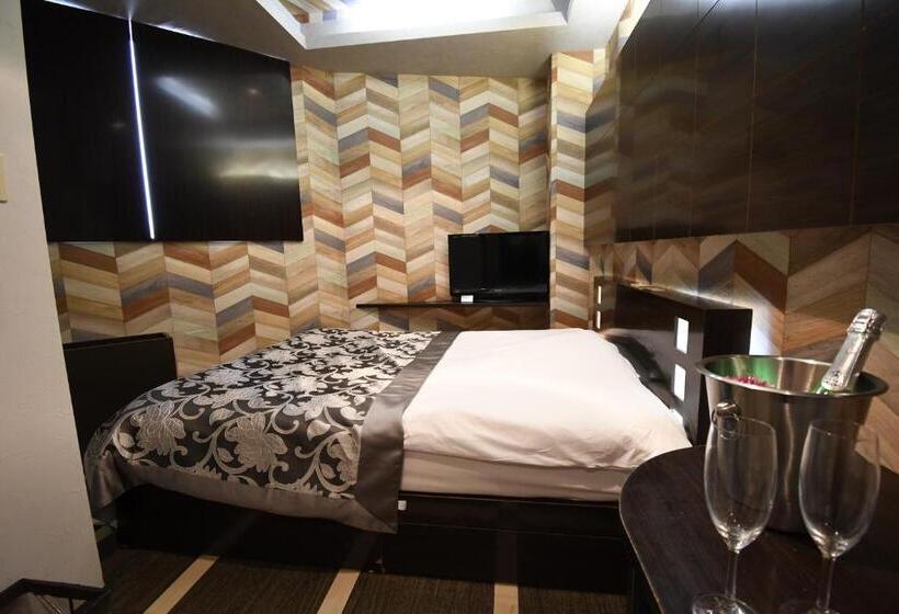 スタンダードシングルルーム, Century