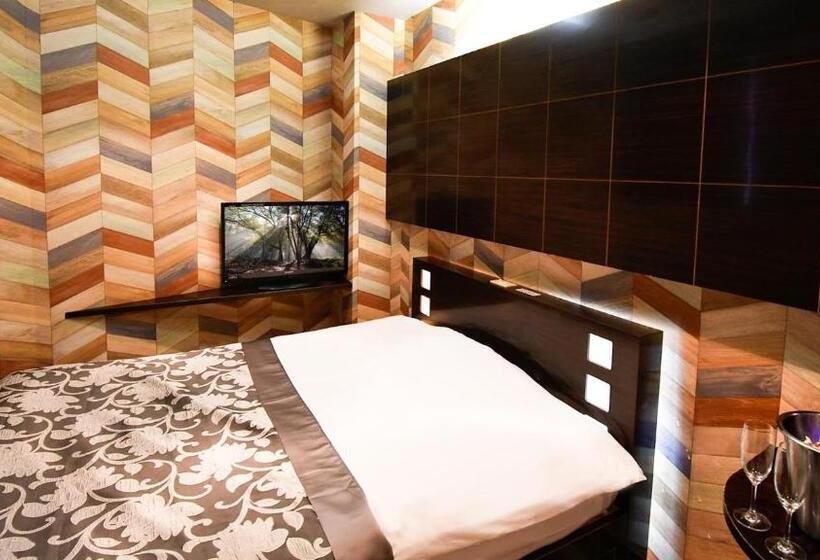 スタンダードシングルルーム, Century