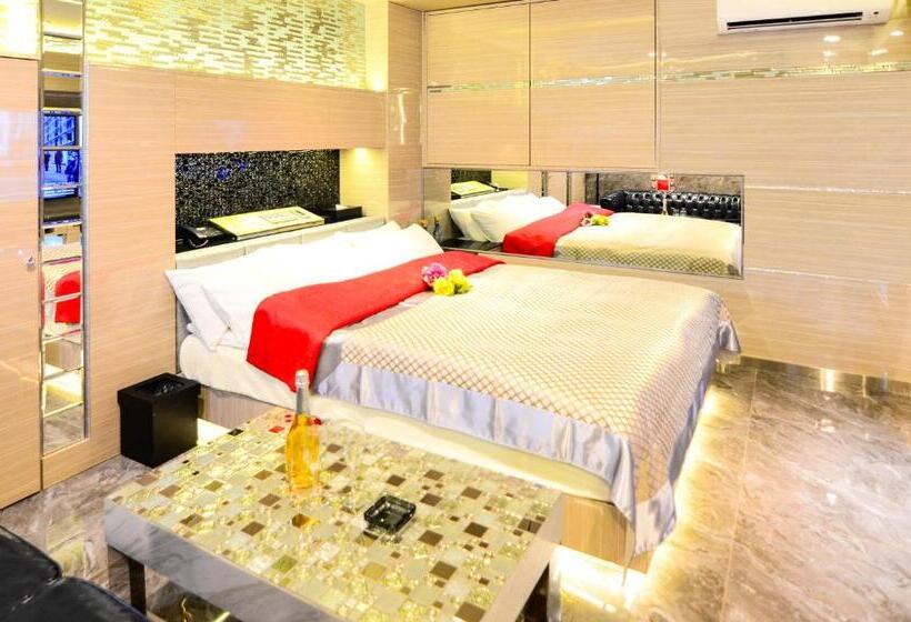 スイート, Century