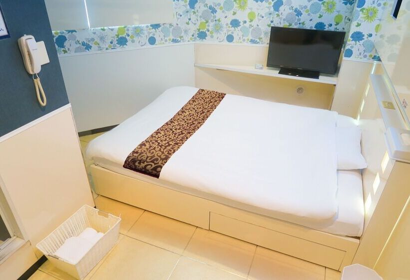 スタンダードシングルルーム, Century