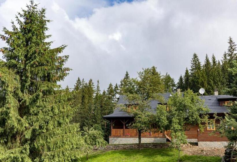 خانه 2 خوابه, Statek U Rajmunda