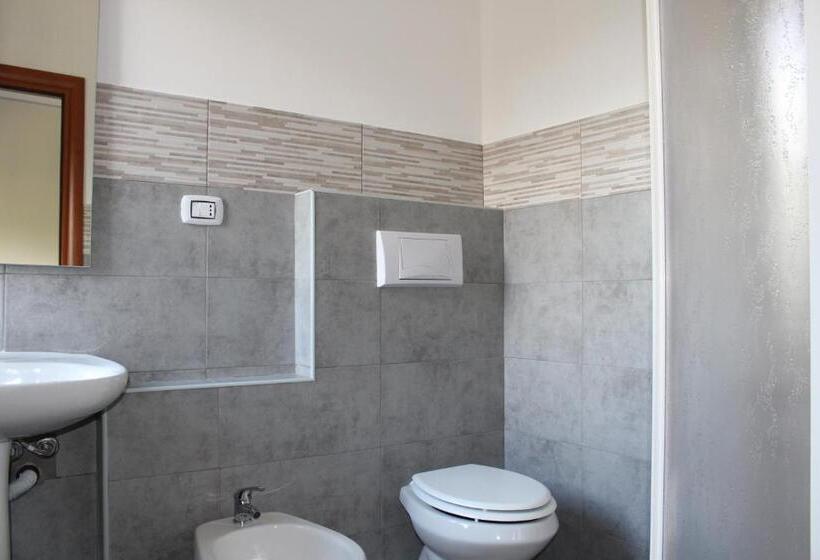 Standard room with outdoor bath, Cagliari 4u Self Check In
