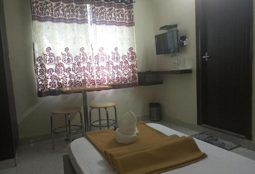 Pokój Czteroosobowy Deluxe, Sapphire Stay