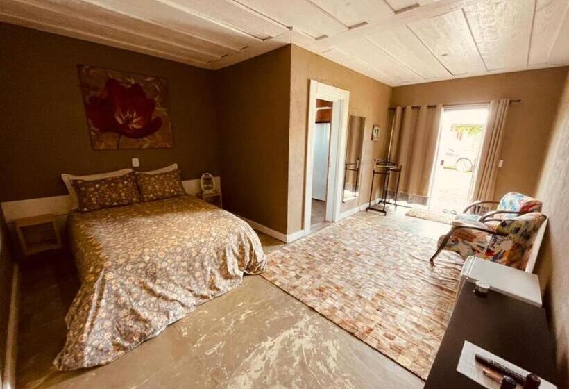 اتاق استاندارد با چشم‌انداز کوهستان, Cantinho De Campos