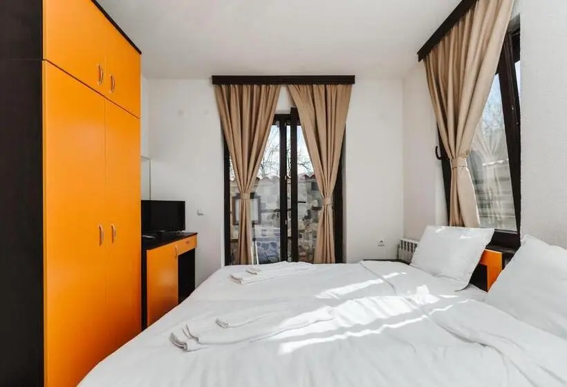 スタンダードトリプルルーム, Zlatograd 2 Iosifova Guest House