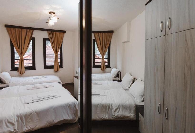Номер Стандарт Трехместный, Zlatograd 2 Iosifova Guest House