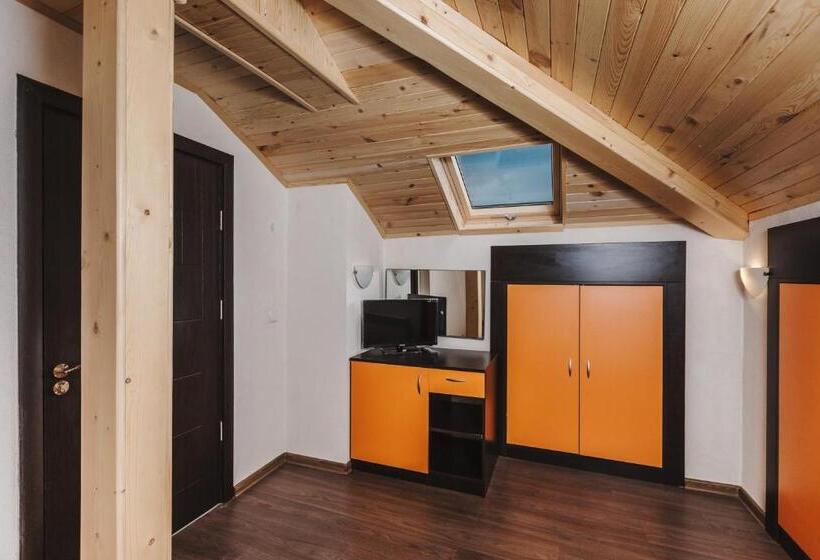جناح غرفتين نوم, Zlatograd 2 Iosifova Guest House