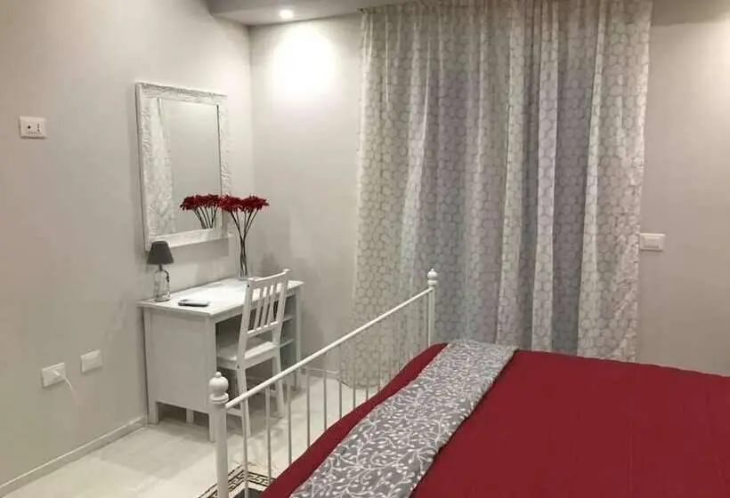 اتاق راحتی سه تخته, B&b Geolja