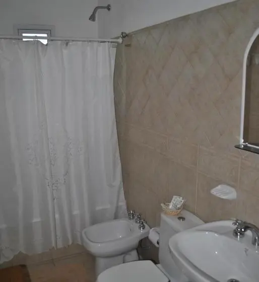 اتاق کلاسیک چهارنفره, Hosteria La Casa De Ketty