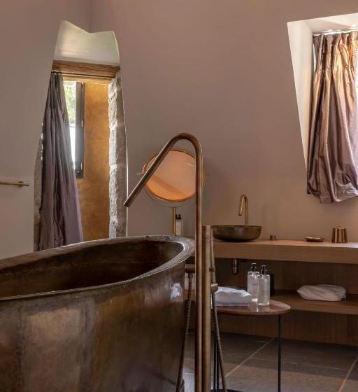 Люкс Кровать Кинг, Domaine Tarbouriech, Demeure & Spa