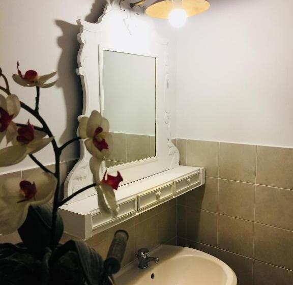 Standard room with outdoor bath, Podere Casa Bianca