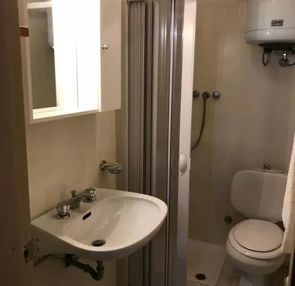 Economy Triple Room, La Sirenetta