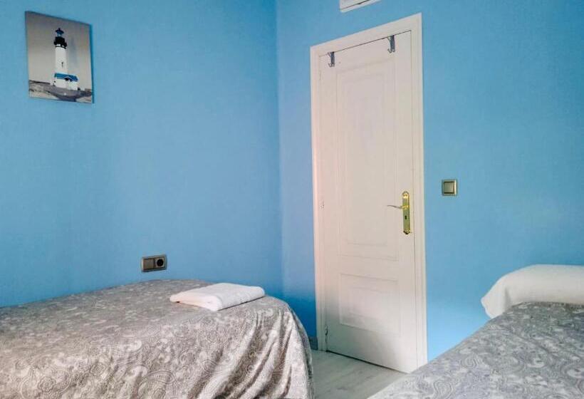 バス共有のスタンダードルーム, Alojamiento Camino Portugues Oia