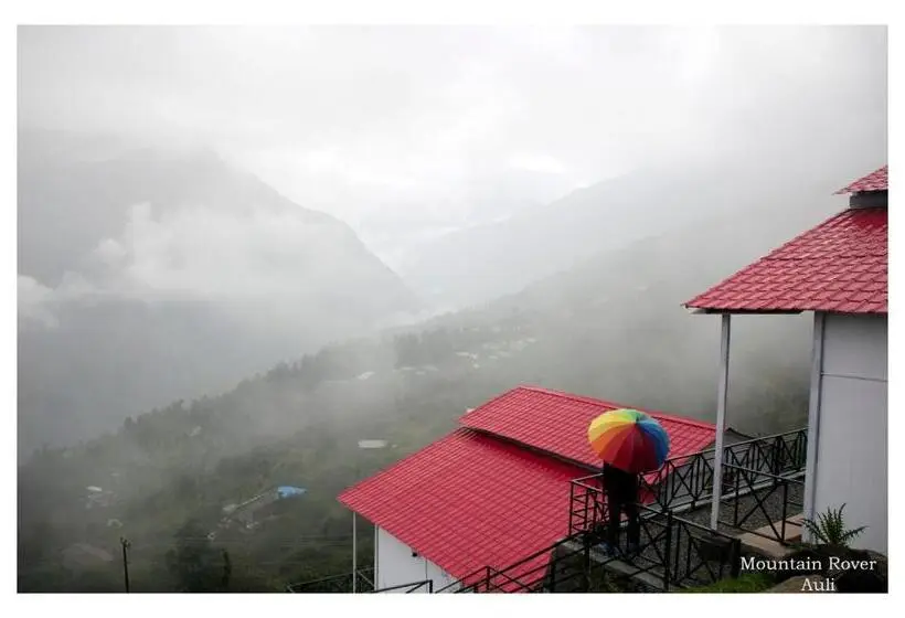 マウンテンビュースタンダードルーム, Mountain Rover Auli Resort