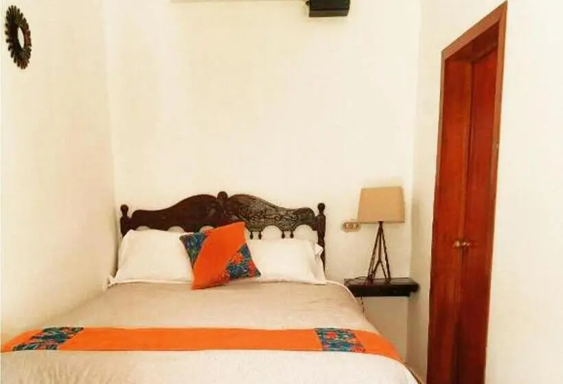 اتاق استاندارد, Hostal Las Puertas