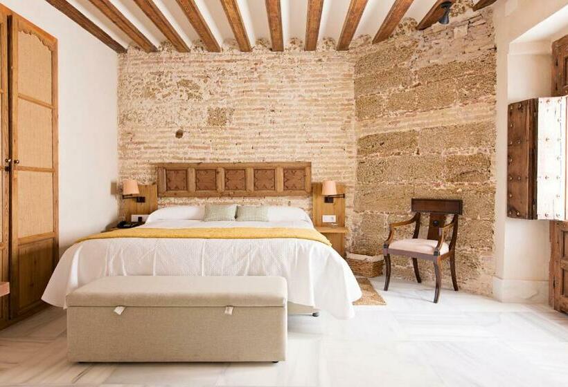 آپارتمان 1 خوابه, Casa De Las Cuatro Torres