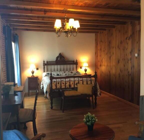 غرفة سوبيريور, El Barondillo